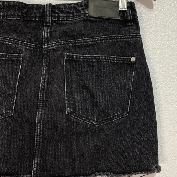 Zara Trafaluc Black Denim Mini Skirt Raw Hem - Picture 7 of 10